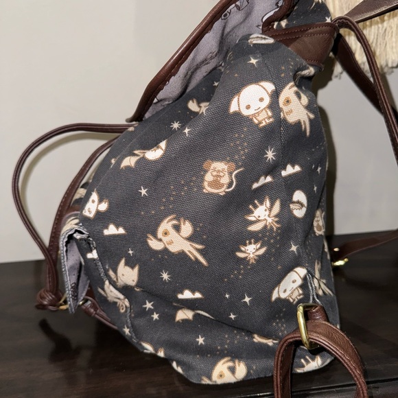 LOUNGEFLY HARRY POTTER CHIBI MAGICAL CREATURE RUCKSACK PREOWNED - Picture 8 of 15